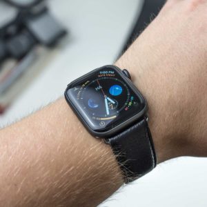 Ink-AW-nappa-leather-band-on-a-blonde-man-wrist