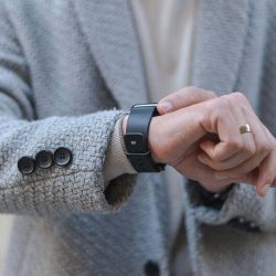 Cassel-Apple-watch-black-full-grain-leather-band-with-an-elegant-outfit