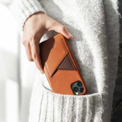 Barrel-IPhone-11-Pro_max-light-brown-in-the-pcket-of-a-gray-coat