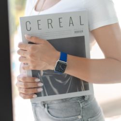 Blueberry Summer-Apple-watch-blue-fluo-band-keeping-aon-hand-a-cereal-magazine-bs