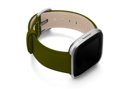 Musk-Fitbit-nappa-band-with-right-case
