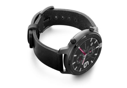 Amazfit-GTR-cassel-clay-leather-band-with-displey-on-right