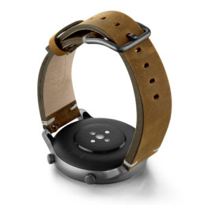 Amazfit-GTR-smoked-walnut-vintage-leather-band-back-case