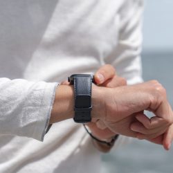 Blue-Cider-Apple-watch-recylced-vegan-band-for-him-close-up