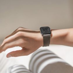 Recycled-Green-cotton-apple-watch-band-for-her-with-sun-shadows